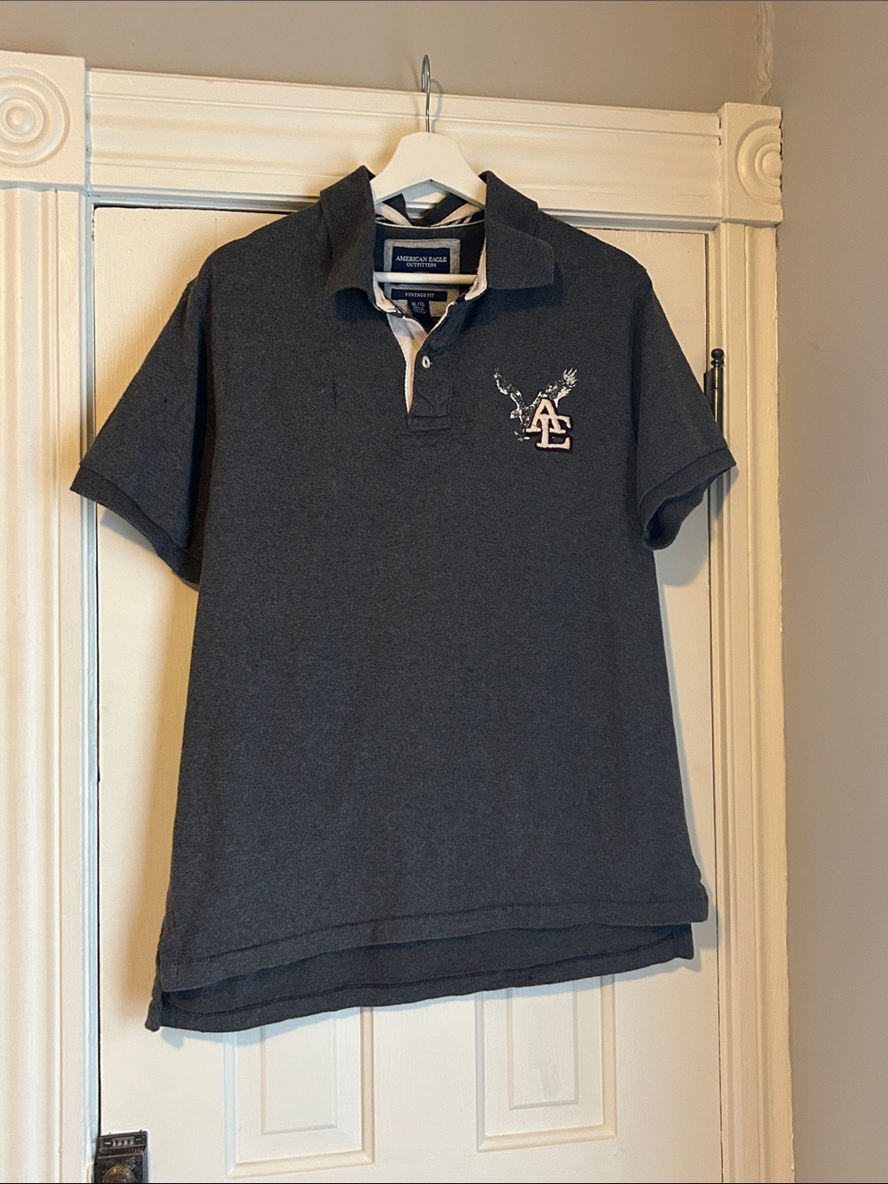 American Eagle Men’s polo vintage fit